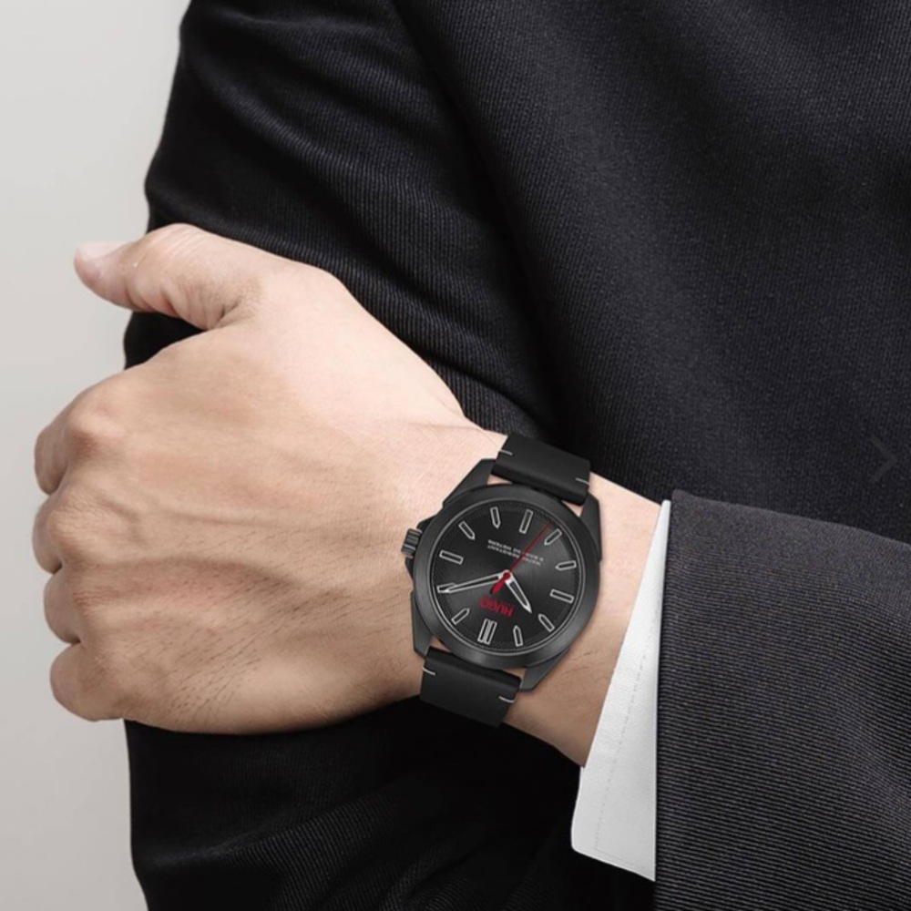 NIB HUGO BOSS 1530227 ADVENTURE BLACK DIAL QUARTZ MEN'S WATCH